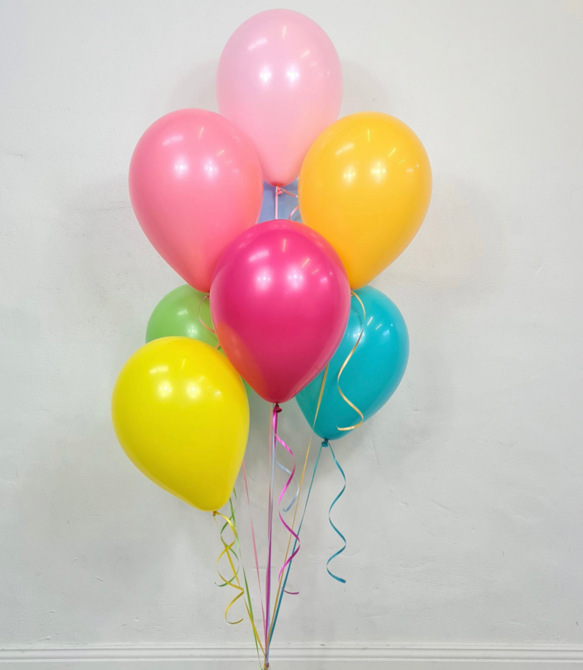 8 Latex Balloons